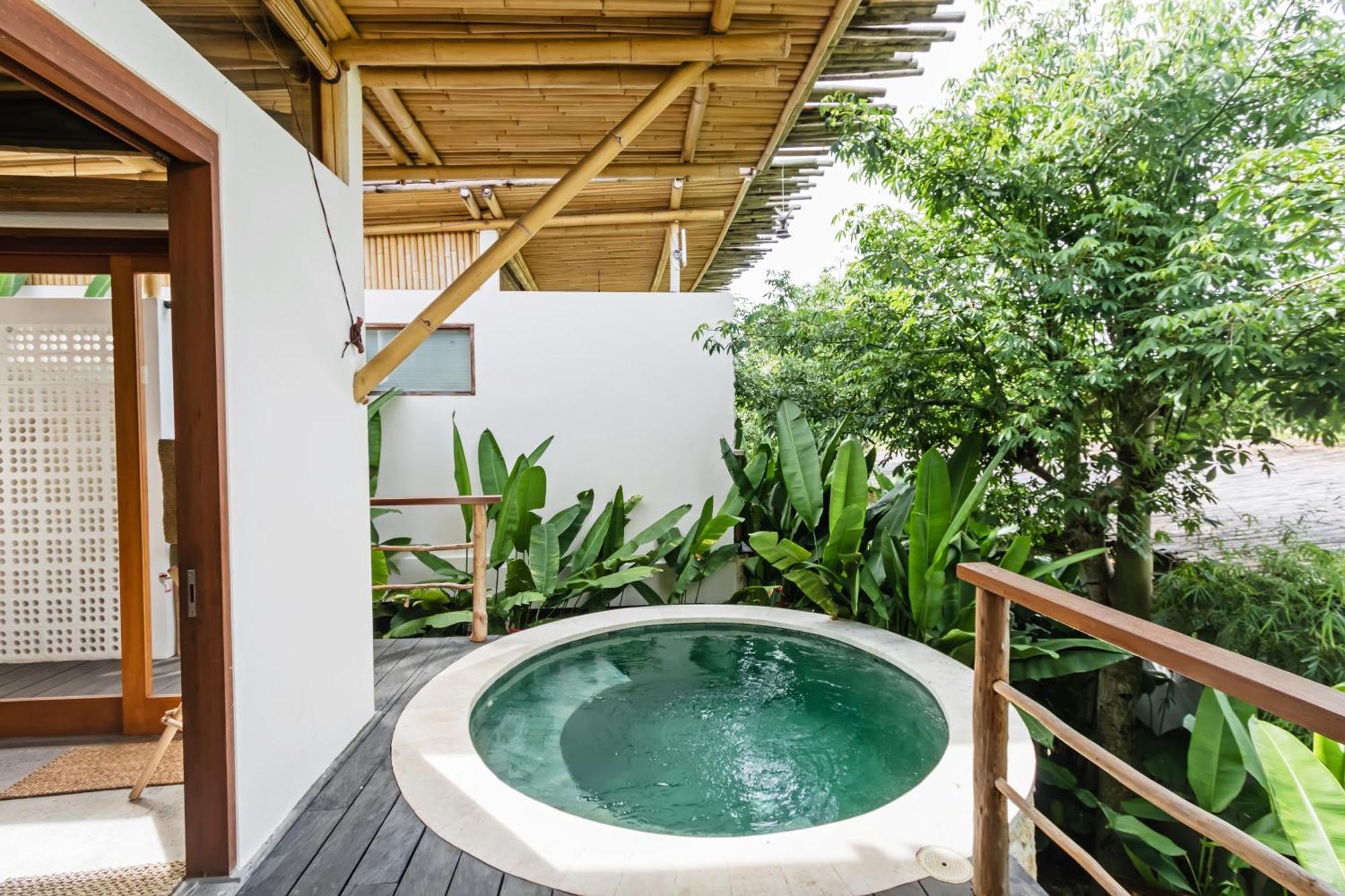 Jellyfish Villas Bingin Beach Улувату Экстерьер фото